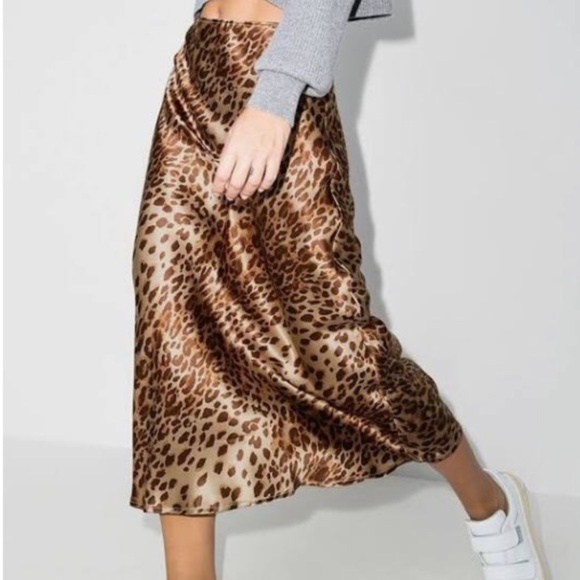 Reformation Dresses & Skirts - Reformation Pratt Animal Print Leopard Silk Midi Skirt Sz 12